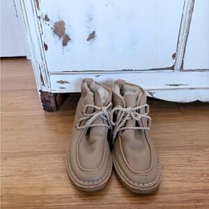 Cozy Tan Ankle Boots with Rope Laces
